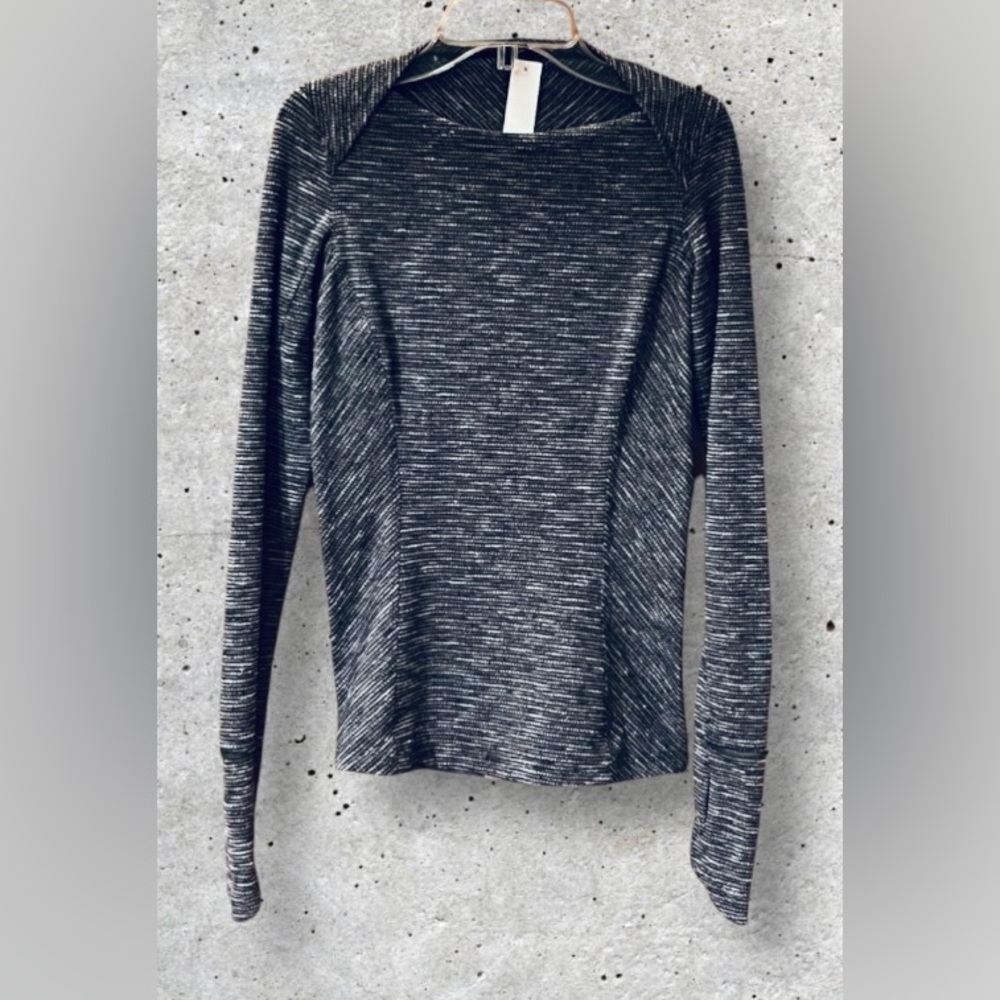 Lululemon Like New Women’s Kano Catch Me Long Sleeve Shirt - Picture 8 of 16